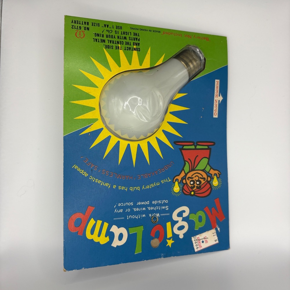 Vintage Magic Lamp Mystery Light Bulb Novelty Toy Spencer Gifts Hong Kong 6712 - Picture 2 of 7